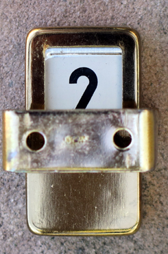 PIVOTING BRASS DESK CALLENDAR FOR FOUNTAIN PEN DESK BASE. Japanese made.